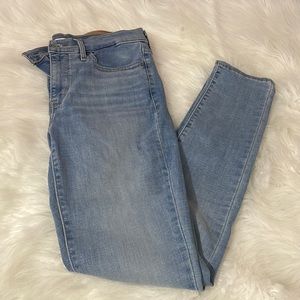 Levi Pants sz 27